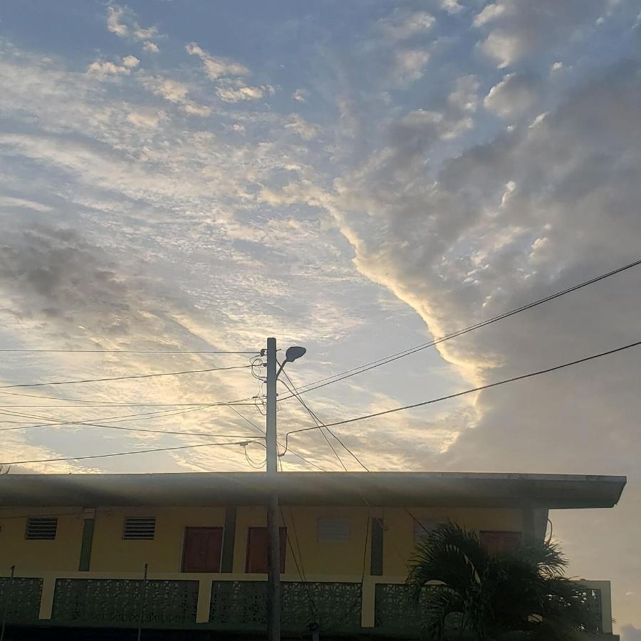 Pal'S On The Beach - Dangriga, Belize Екстер'єр фото